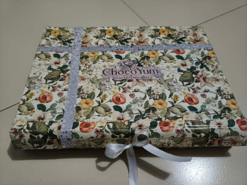 Gift Box (20 x 28 x 4 cm)